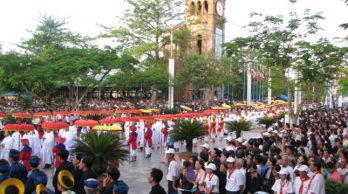 Rất nhiều đoàn thể, giáo xứ hành hương la vang viếng Mẹ